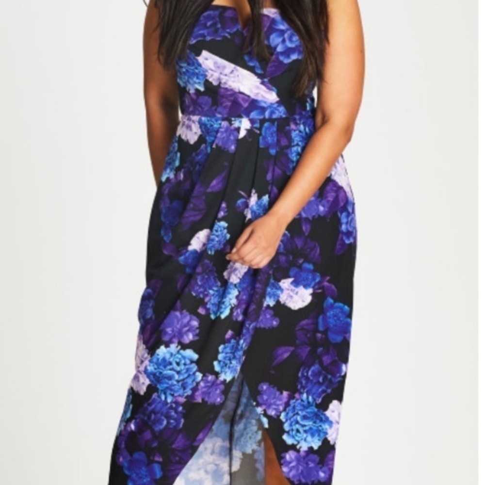 City Chic dress Tulip Hem Cocktail lined 16 NWT lined half way boning v notch